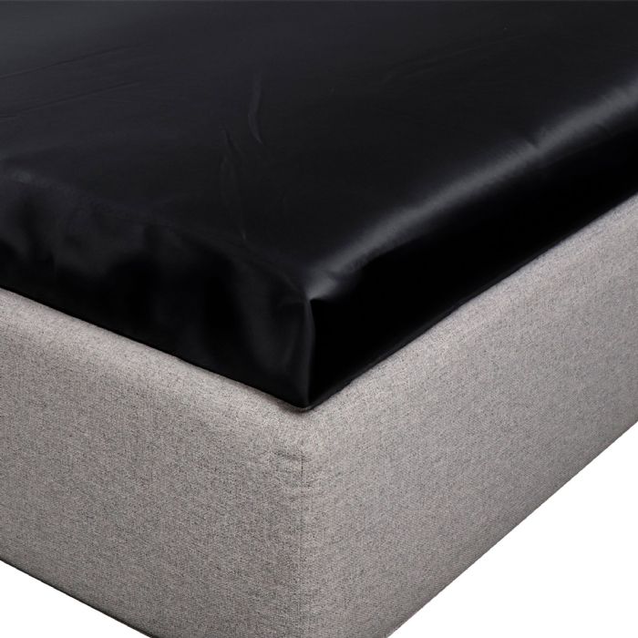 Silkelagen - Kuvertlagen 180x200x8 cm - Sort - 100% morbærsilke - By Borg